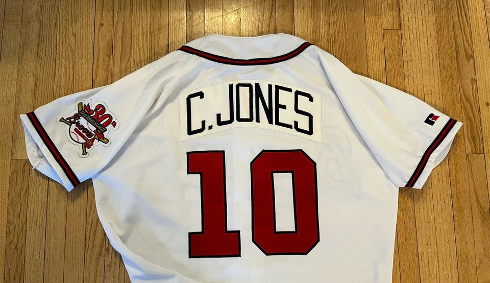 Camiseta deportiva vintage de los Atlanta Braves Russell Diamond Collection Chipper Jones para hombre 44 Foto 3 de 4