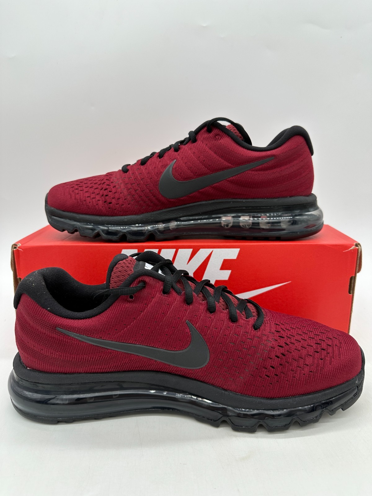 Nike Air Max 2017 Men's Size 9.5 Red Black Running Athletic Shoes 849559 603 thumbnail 2