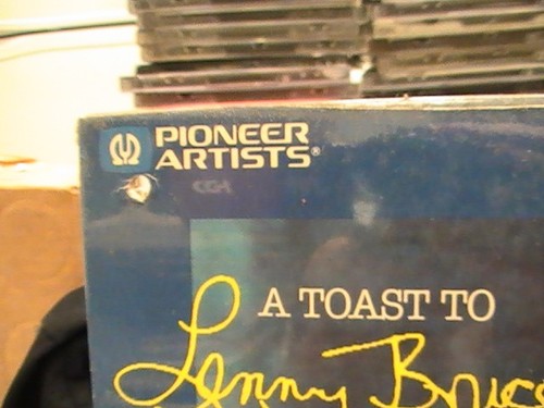 A Toast to Lenny Bruce 1984 Laserdisc LD Carlin Allen Cosby Kirby Sahl Greene R - Picture 3 of 18