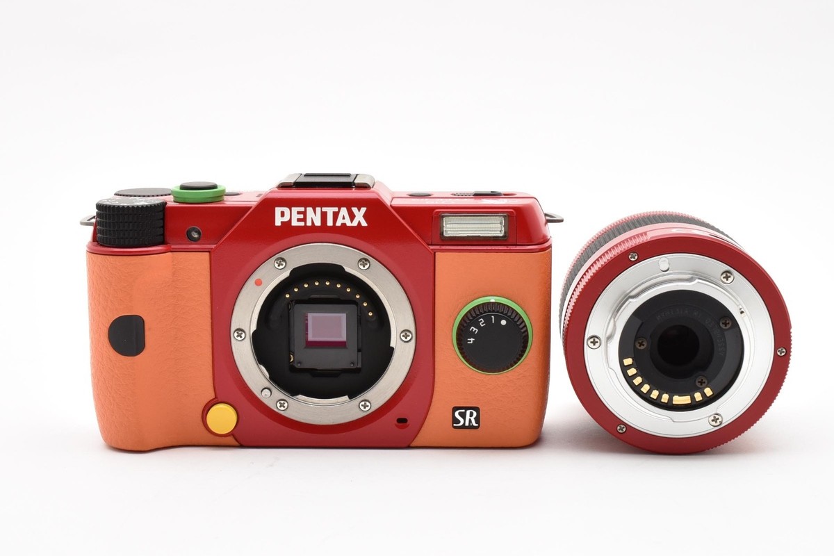 Pentax Q10 02 Standard Zoom Lens Kit Evangelion TYPE 02 From JAPAN