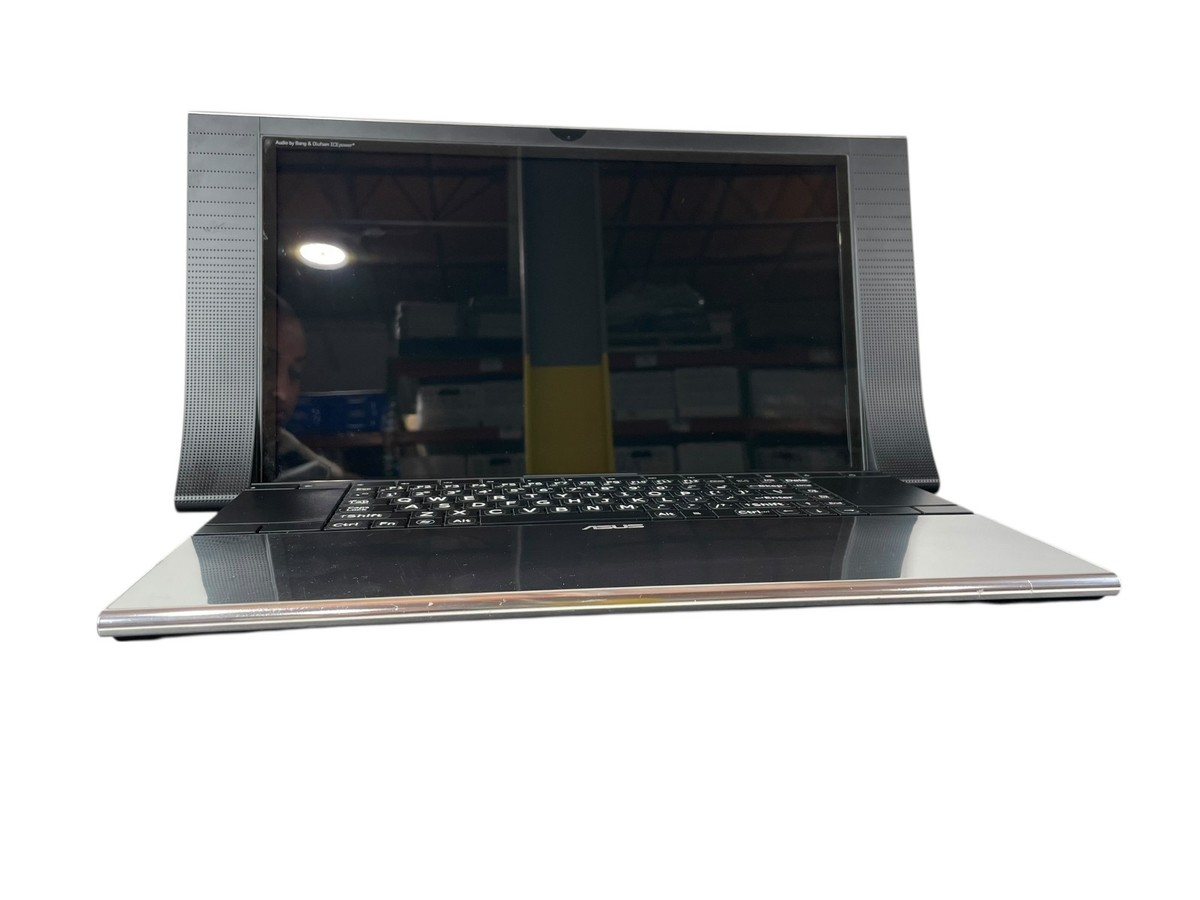 Asus NX90Jq Intel Core i7-Q740 4GB 500 GB SSD B&O Bang & Olufsen