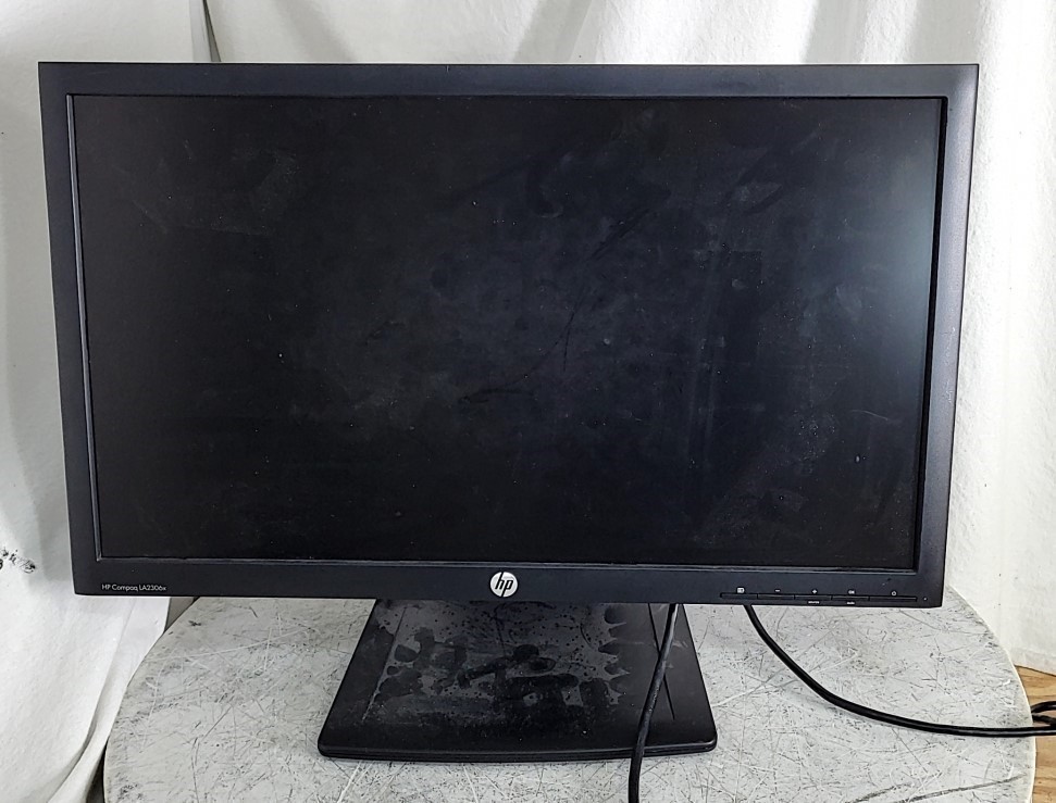 【動作確認済み】HP Compaq LA2306x/ 高さ調整 縦回転/ VGA/ DVI/ DP/ 液晶モニター エイチピー 中古 HP Compaq LA2306x 23インチ ワイド 液晶モニター