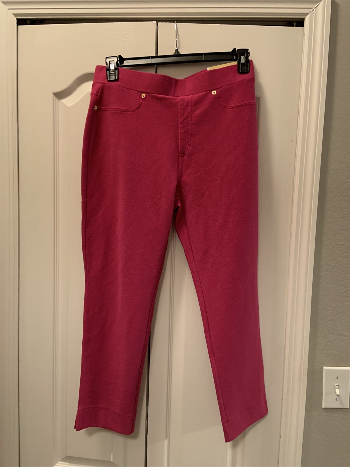 Picture 2 of 6