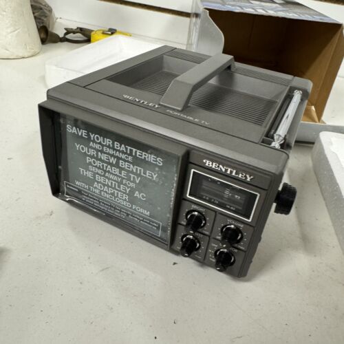 VTG Bentley Portable TV Television Black & White 4.5” Model 4500 New Untested