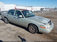 Console Front Roof Without Sunroof Fits 04-05 Crown Victoria 2737102
