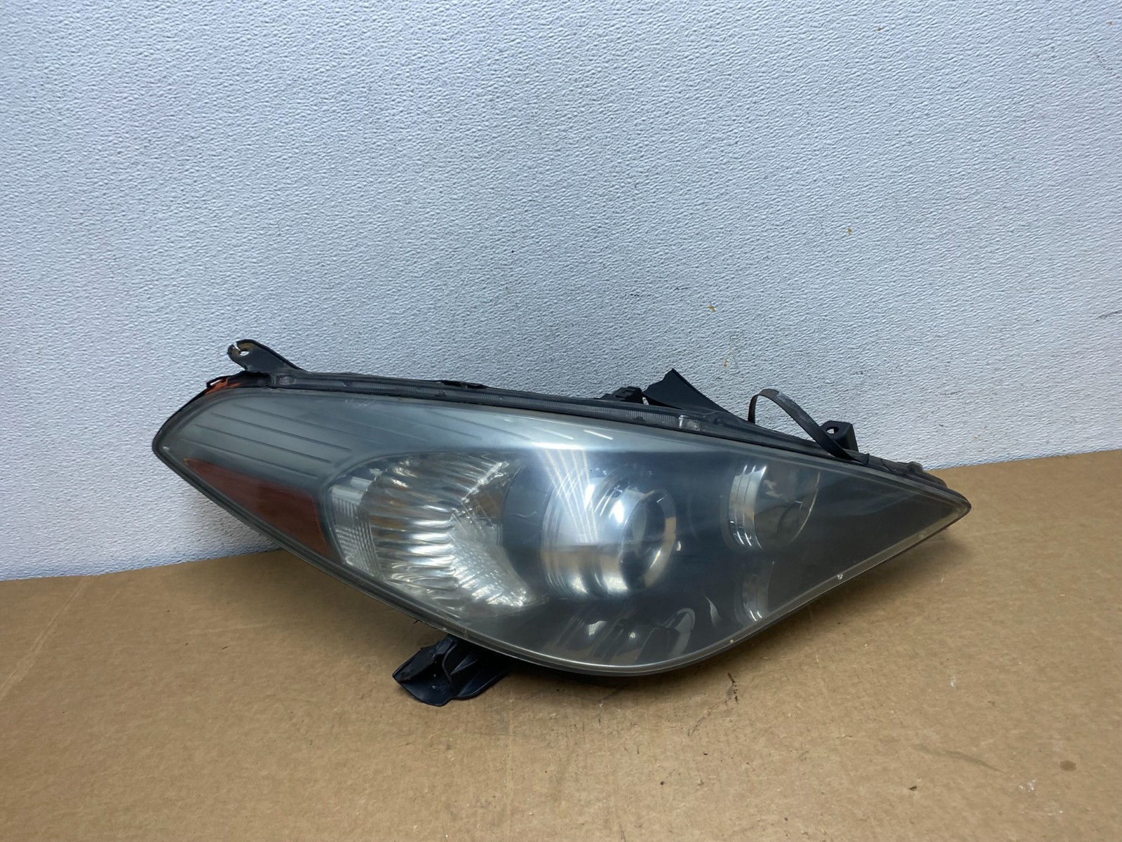 2007 2008 Toyota Solara Right Passenger RH Xenon Hid Headlight Oem AD6040 DW