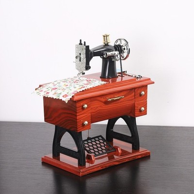Aufzieh Vintage Nähmaschine Spieluhr für dekor Set 15,5 cm und 19,5 cm 2 Teile