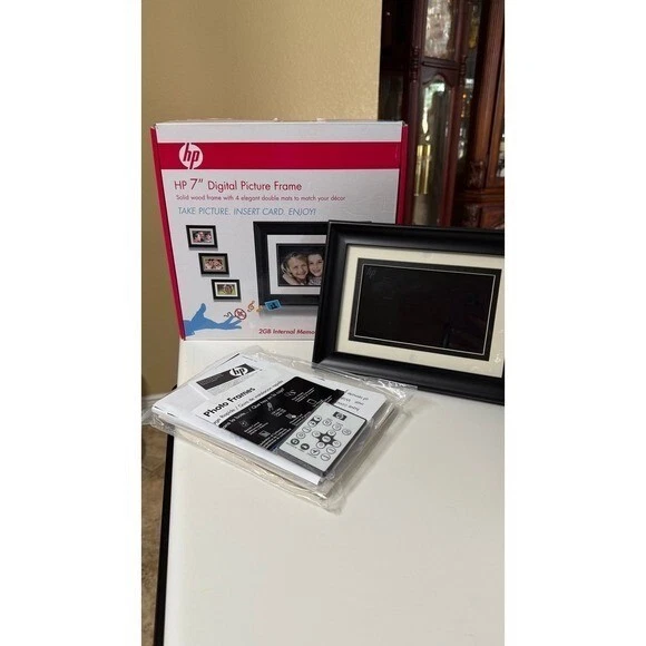 HP 2GB Digital Photo Frames for sale | eBay