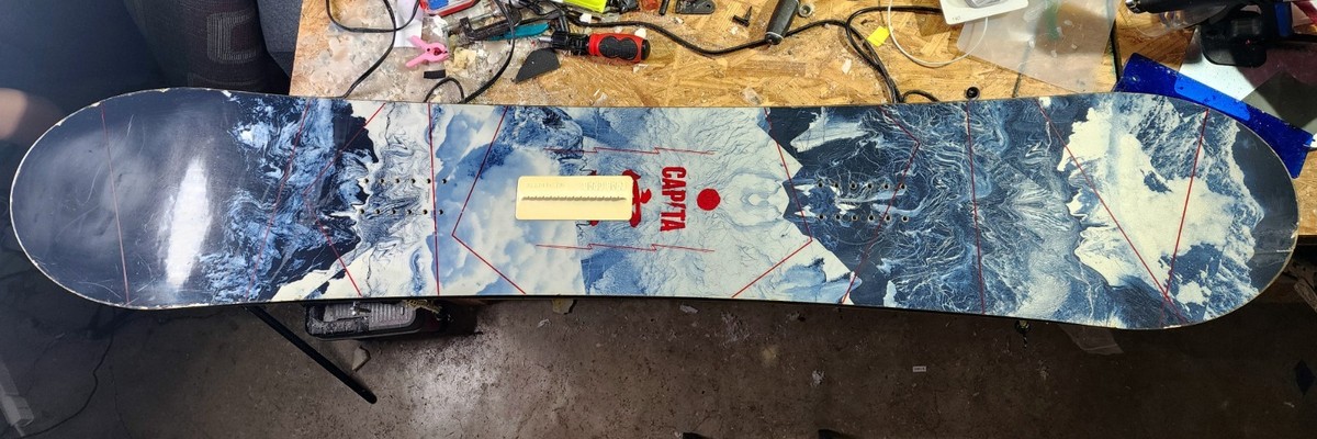 CAPITA Outer space living 2017モデル Capita Outerspace Living - Snowboard Robot
