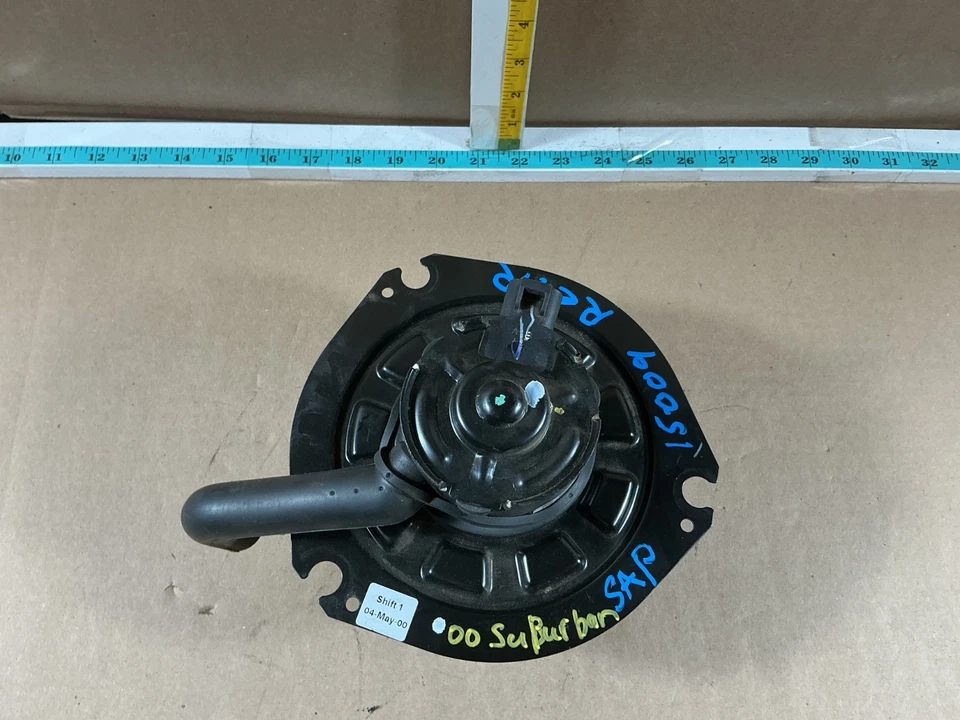 Chevrolet Suburban 1500 2000-2002 calefacción aire acondicionado soplador motor 52479889 OEM Foto 4 de 4