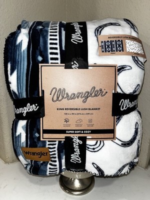 NWT Wrangler King Size Blue Aztec Horseshoe Design Reversible Blanket 108''×90''