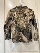 Magellan Outdoors Pullover Boys Medium Sz 8 Hunt Gear Camo 3/4 zip