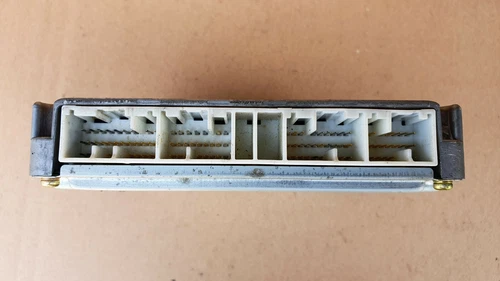 Toyota Spacio 2004-2005 89661-13100 1ZZ-FE Ecu oem jdm used - Picture 4 of 8