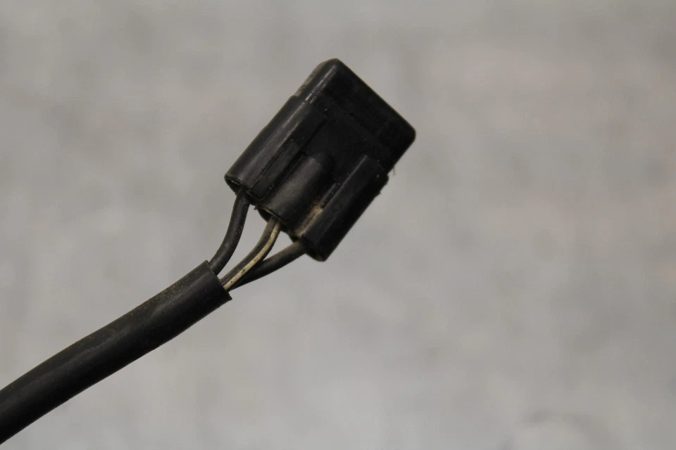 Sensor velocímetro Suzuki GSXR600 1999 34990-35F00 BB580 Foto 4 de 4