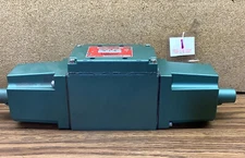 Numatics 33DSA400K000030 Pneumatic Solenoid Valve 120v-ac 150psi Needs Gasket