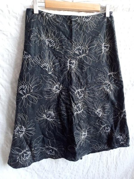 Women Laura Ashley Skirt Black Linen 38