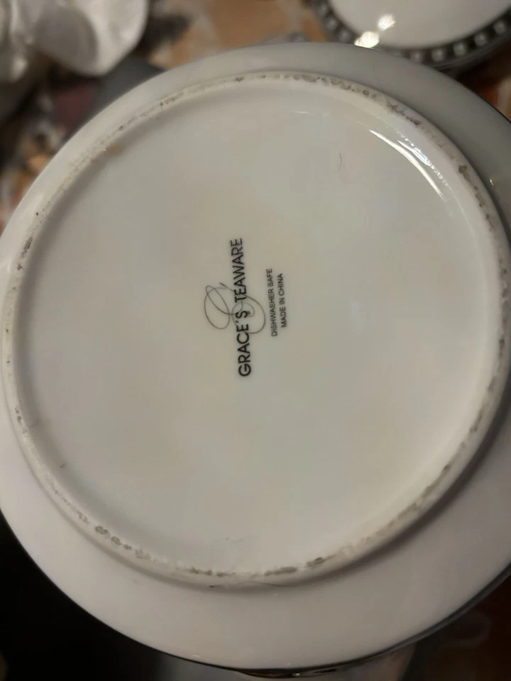 TETERA GRACIAS TETERA PORCELANA PUNTOS BLANCOS Y PLATEADOS BUEN ESTADO Foto 4 de 4