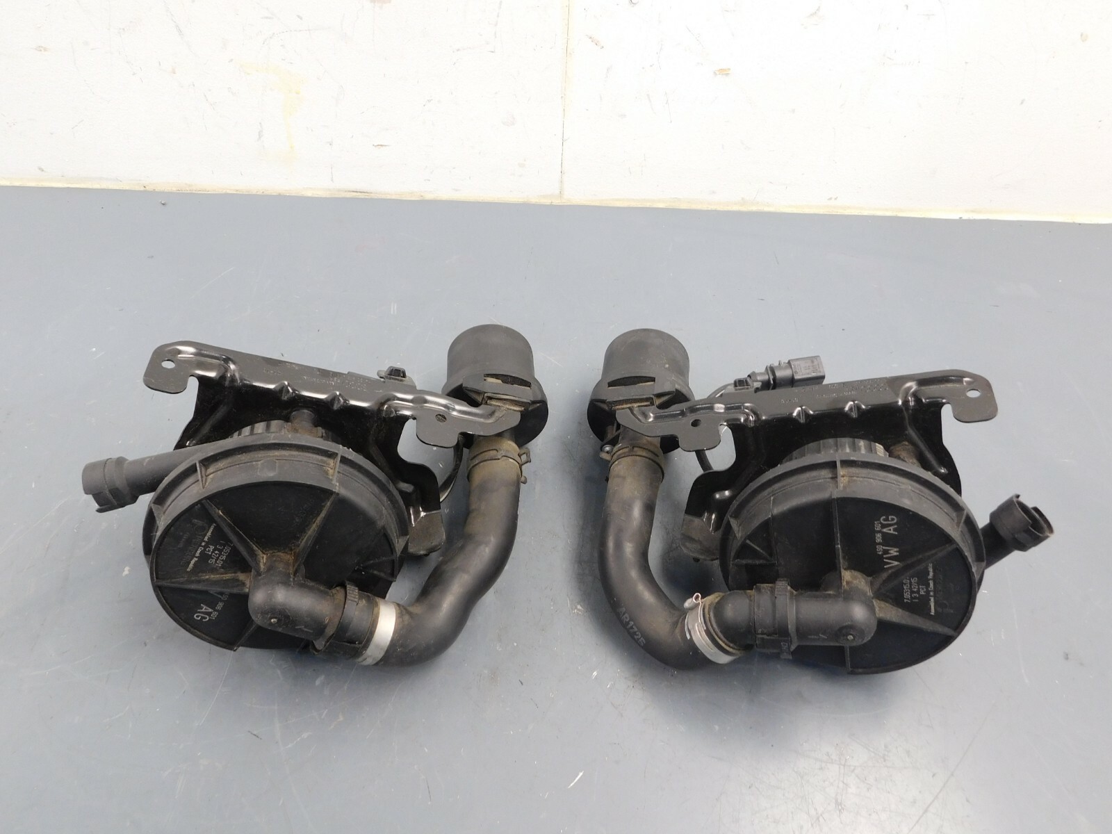 2017 17 18 19 20  Audi R8 V10 Secondary Air Pumps #1279 Q2