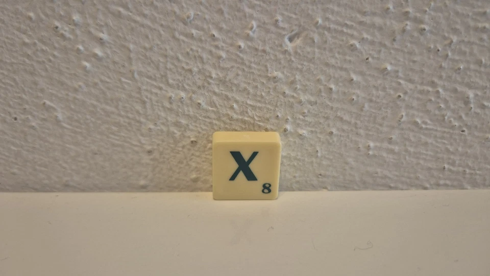 Scrabble Original 51272 Mattel Ersatzteile: Buchstabenstein X - Bild 1 von 1