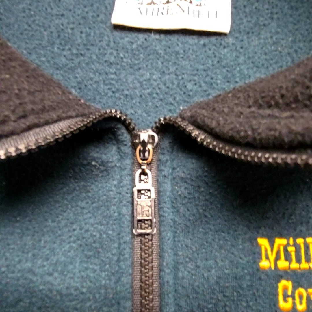 Vintage Million Dollar Cowboy Bar Jackson Hole Vest Fleece Green Black Small - product detail image 5
