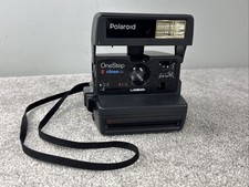 Vintage Polaroid 600 One Step Close Up Instant Camera with Strap - TESTED