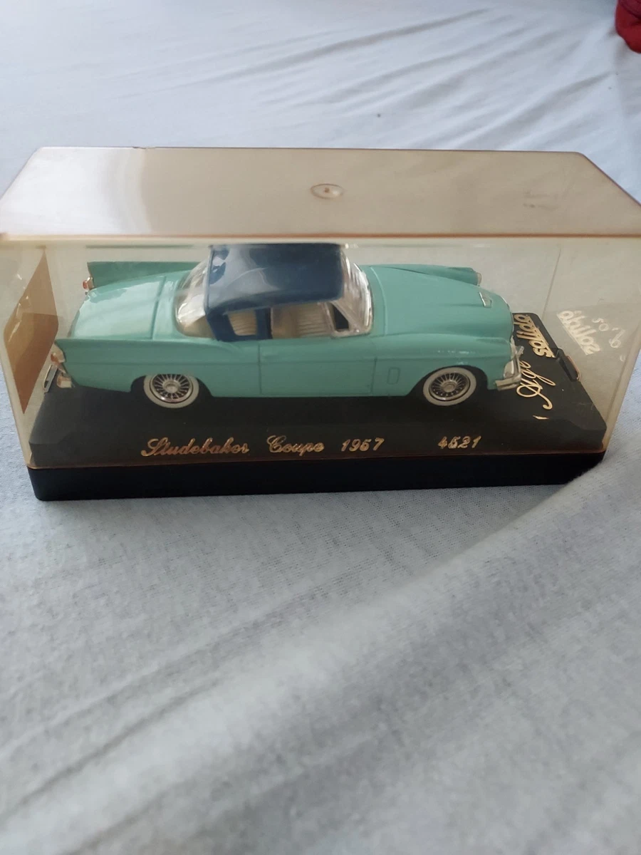 Studebaker 1957 Vehicle Year Vintage Manufacture Diecast Cars for