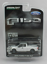 1:64 Greenlight *SILVER* 2015 Ford F-150 XLT Pickup Truck w/Hitch *NIP*