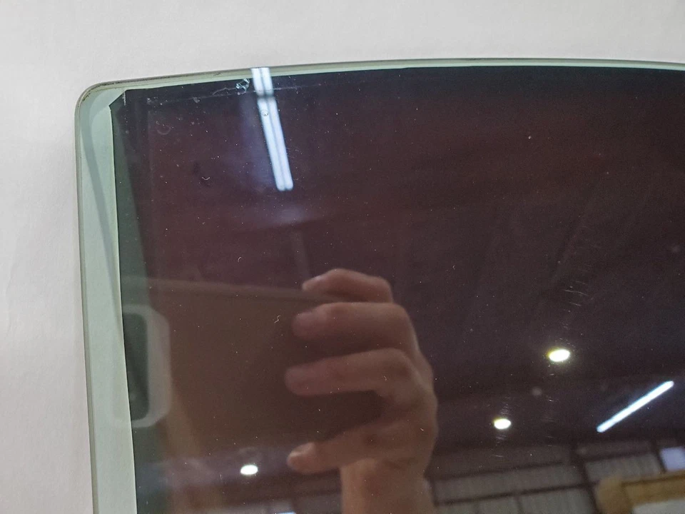 2004 2005 2006 年 2007 宝马 525I 原始设备制造商右后门玻璃  — 第 4/4 张图片