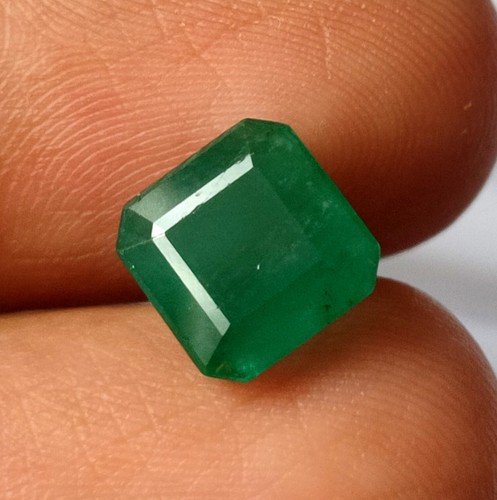 Esmeralda natural de Zambia sin tratar 8,8X8,6 mm 3,55 quilates forma octágona piedra preciosa - Imagen 2 de 4