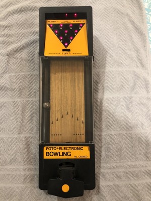electronic bowling game
