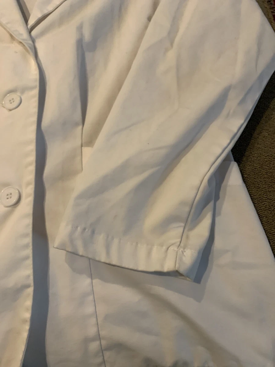Beverly Hills Uniform X-Small White Lab Coat Long Sleeve Button Up (CC)