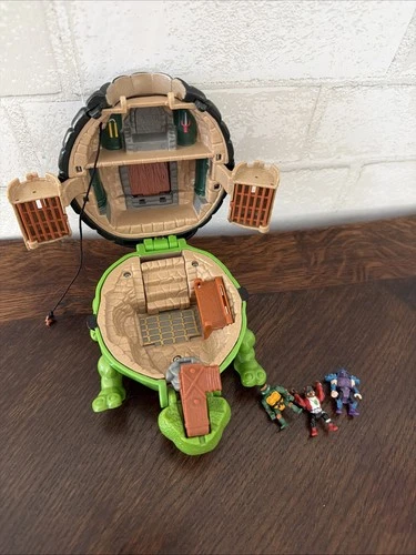 Vintage 1994 TMNT Mini Mutants Raphael Feudal Castle Playset & 3 Figures