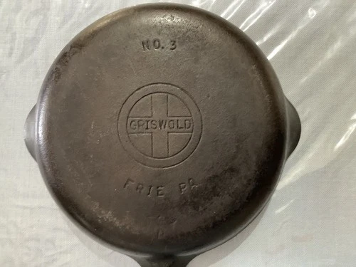 VINTAGE GRISWOLD CAST IRON No. 3 SKILLET, ERIE,PA # 709