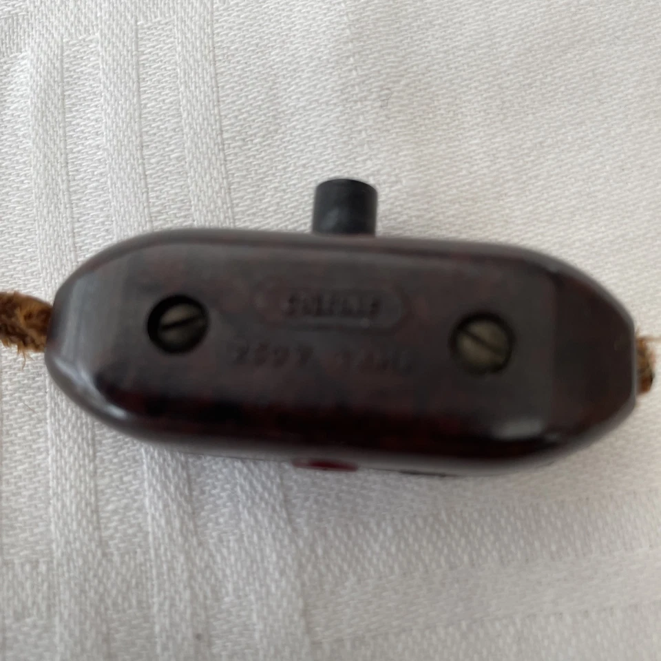 VINTAGE BROWN BAKELITE LAMP LIGHT SWITCH ON OFF table lamp art deco not tested  - Image 2 of 4