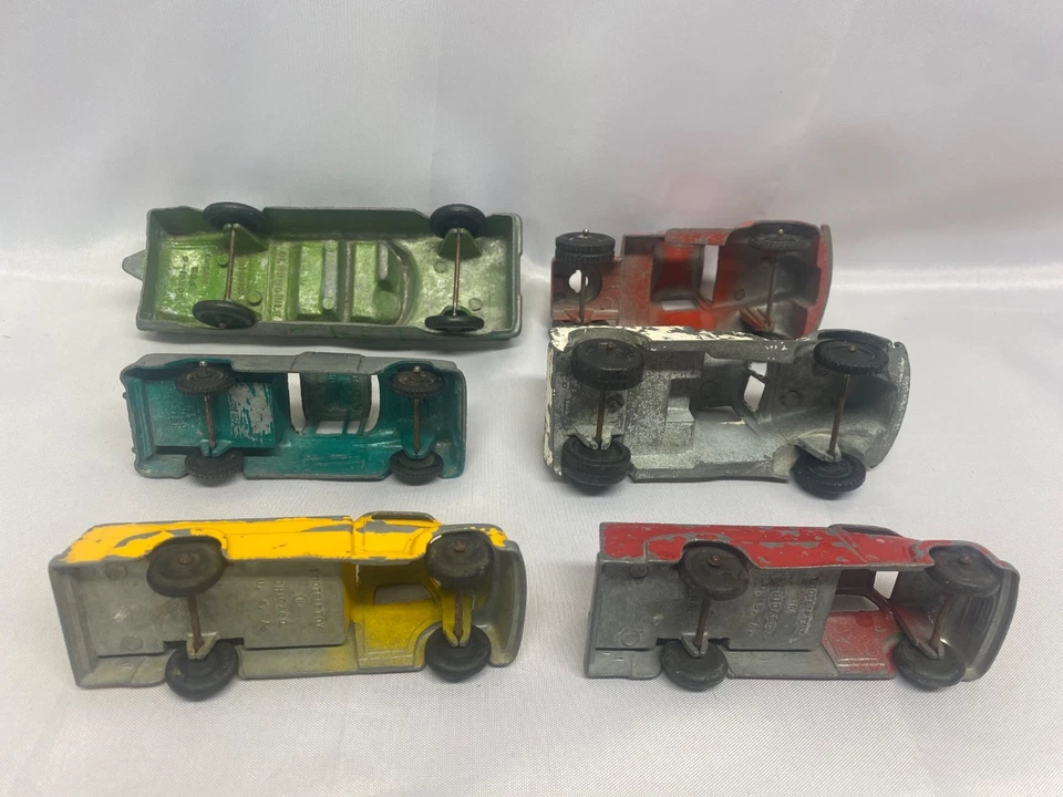 Coches diecast Tootsie Toys años 50 — Ford y Chevy — 3” y 4” — LOTE de 21 — Envío gratuito Foto 4 de 4