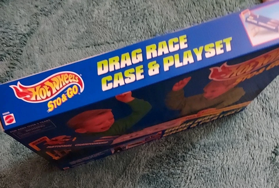 1995 Hot Wheels Sto & Go Drag Race Case & Playset Vintage Sealed New. Quick Ship - Image 3 of 4