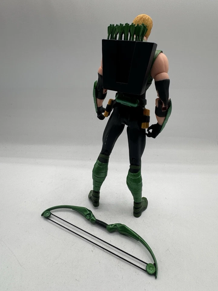 Figura de acción 2013 DC Collectibles Liga de la Justicia Flecha Verde DC Comics Foto 4 de 4