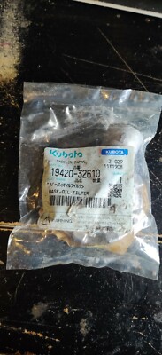 OEM Kubota 19420-32610 Oil Filter Base 1942032610 NOS-FREE SHIPPING | eBay