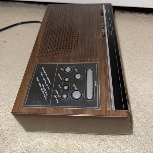 Vintage Panasonic RC-6130D AM/FM Clock Radio Blue Fluorescent - Radio Works Well - Picture 4 of 9