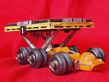 ⚠️ JUNK KONAMI 2003 Thunderbirds ELEVATOR CAR figure Length 3"  8cm 🚚 UK