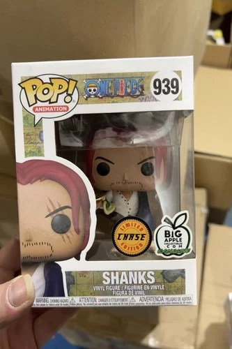Funko Pop! Animation One Piece #939 Shanks Chase Edition Vinyl Figure
