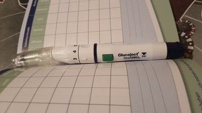 Glucojet Dualplus Stechhilfe Mit AST Kappe