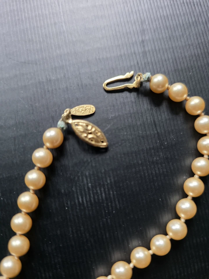 Винтажный Napier искусственного жемчуга золотистый заявление витое ожерелье 80-х надпись 29» - Изображение 3 из 3