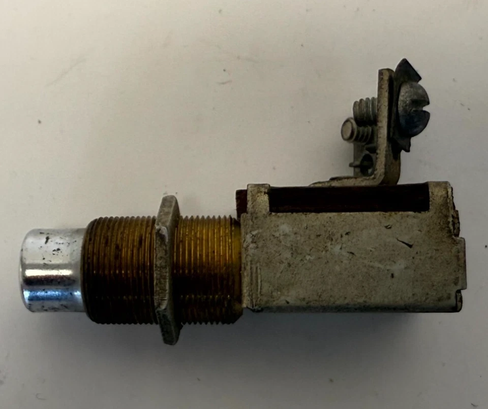 1934-1941 Dodge Desoto Chrysler Push Button Starter Switch 857386 NOS - Image 4 of 4