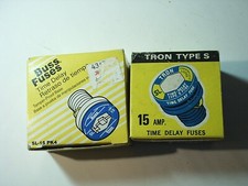 8 PLUG FUSES MIX BRANDS TYPE SL 15 AMP BRAND NEW 2 BOXES OF 4 S BASE