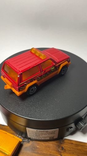 Vintage Loose 1986 Matchbox JEEP CHEROKEE CHIEF Fire Vehicle Die Cast 1:64 - Video 1 of 1