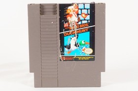 Super Mario Bros & Duck Hunt Game Nintendo NES Cartridge Damaged Label See Photo
