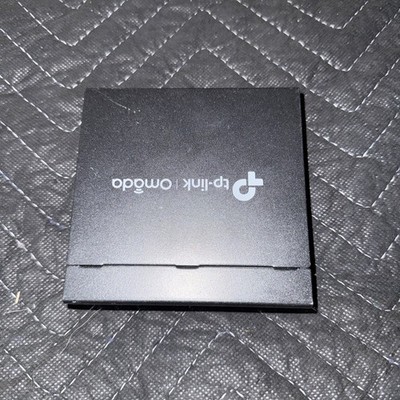 Elegant OC200 Network Controller: Manage 100 Devices with Intelligent Monitoring
