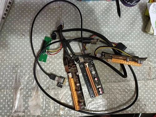 8x Computer Parts GPU extender Gaming Bitcoin Mining