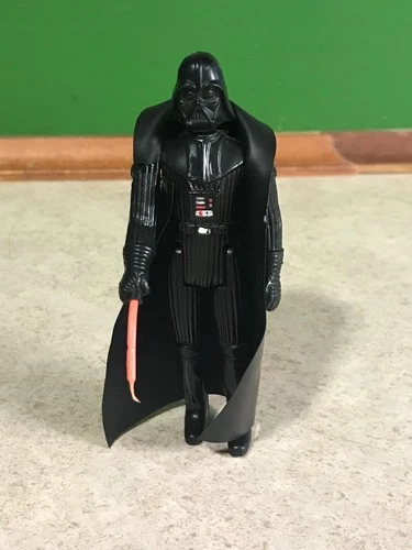 1977 Vintage Kenner Star Wars Figure DARTH VADER 100% Complete